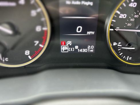Used 2025 Subaru Crosstrek 2.5i Sport AWD/4WD image 17