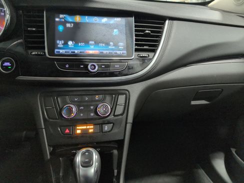 Used 2019 Buick Encore Preferred image 14