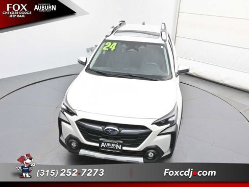 Used 2024 Subaru Outback Touring XT AWD/4WD image 27