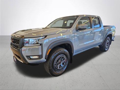 New 2026 Nissan Frontier PRO-4X w/ Tow Package AWD/4WD image 2