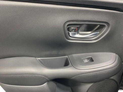 New 2026 Honda HR-V LX image 12