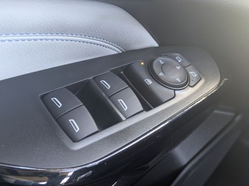 New 2026 Chevrolet Trax LT w/ Driver Confidence Package image 14