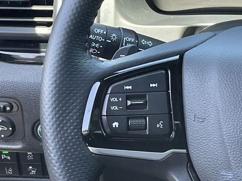 Used 2025 Honda Ridgeline Black Edition image 12