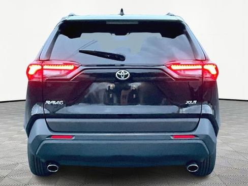 Used 2023 Toyota RAV4 XLE image 6
