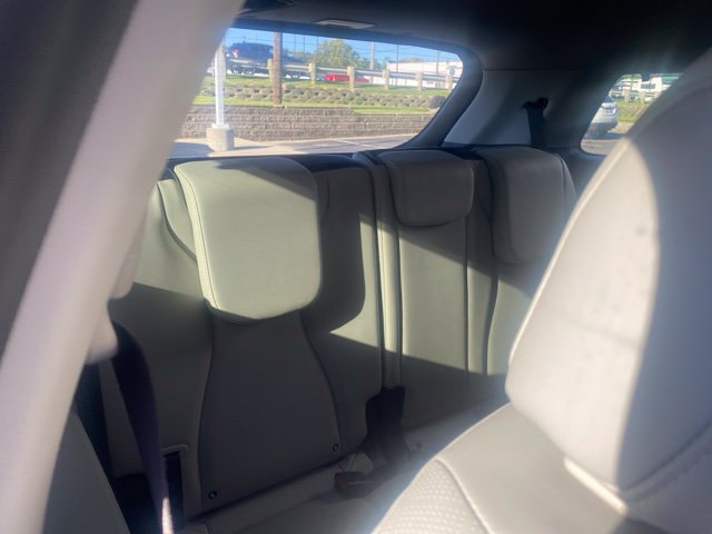Used 2026 Kia Carnival EX FWD image 12