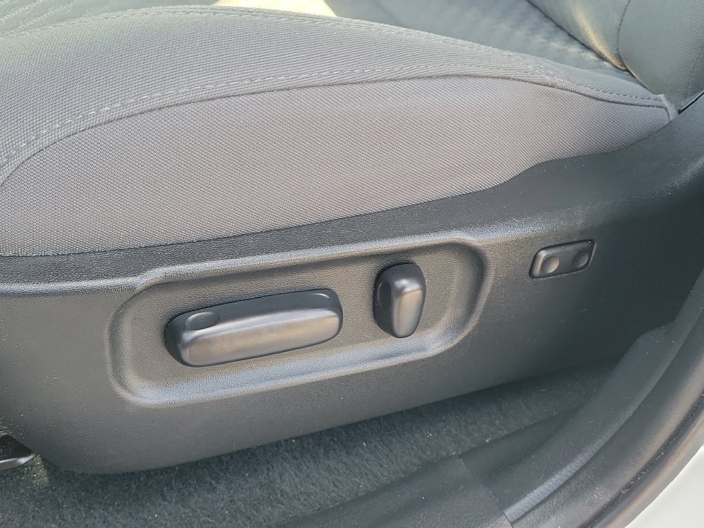 Certified 2023 Toyota Tacoma SR5 RWD image 22
