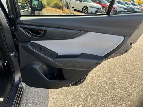 Used 2022 Subaru Crosstrek 2.0i Premium image 22