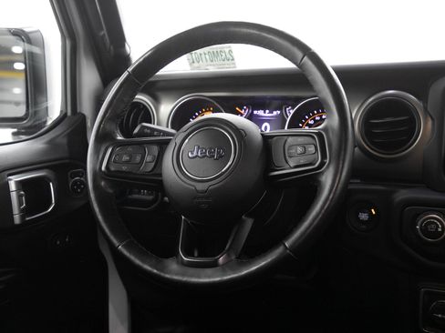 Used 2020 Jeep Wrangler Unlimited Sport AWD/4WD image 14