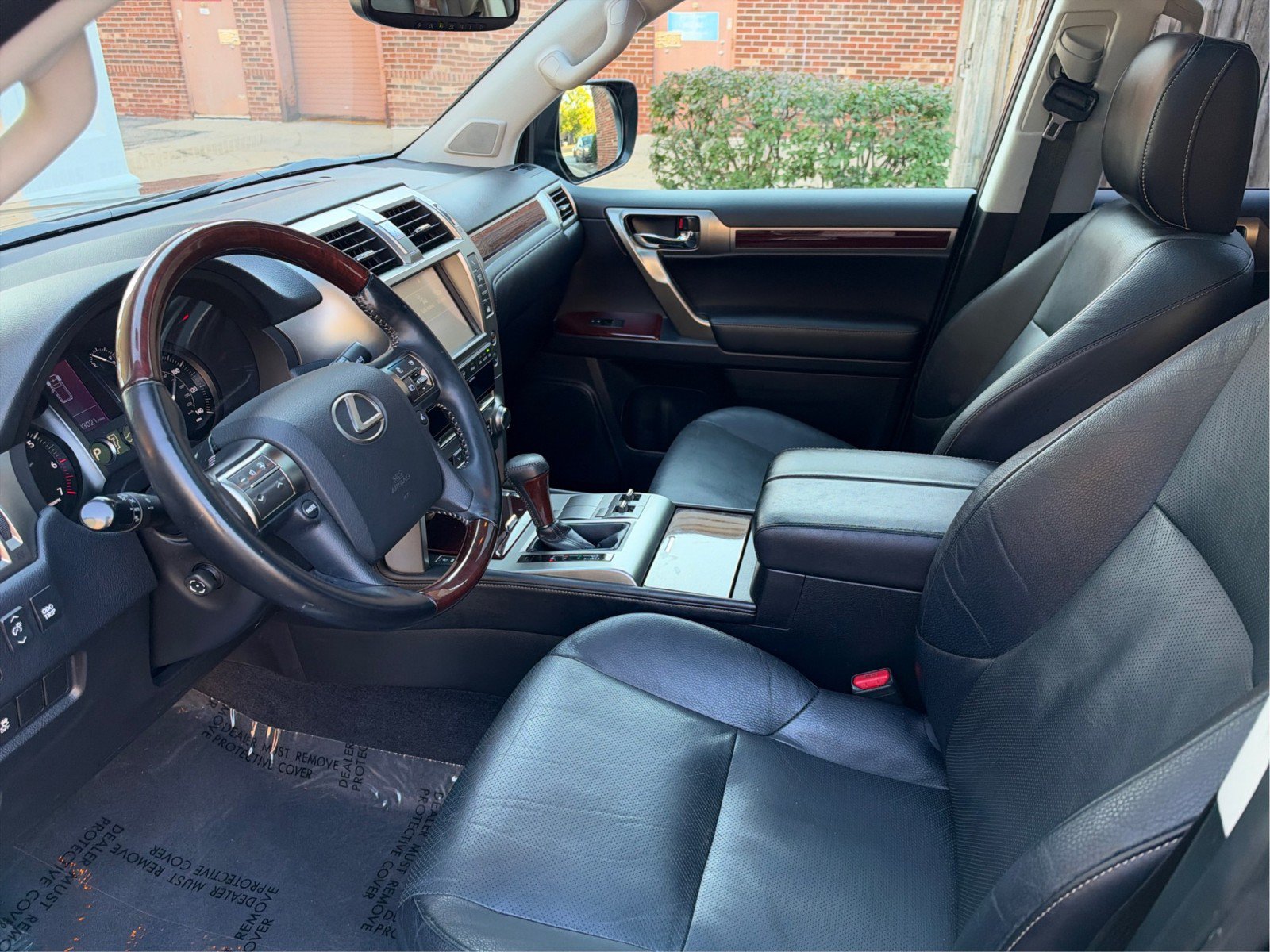 Used 2018 Lexus GX 460 Premium w/ Premium Package AWD/4WD image 27