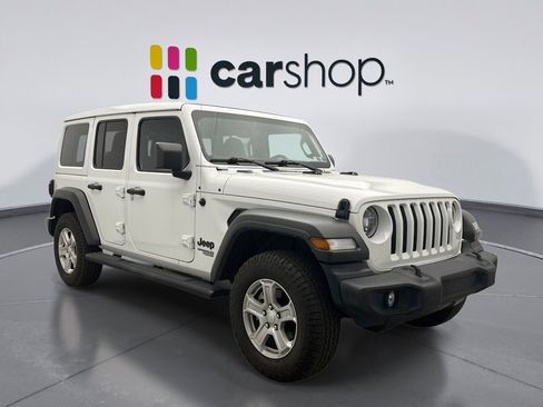 Used 2021 Jeep Wrangler Unlimited Sport w/ Sun And Sound Package image 5