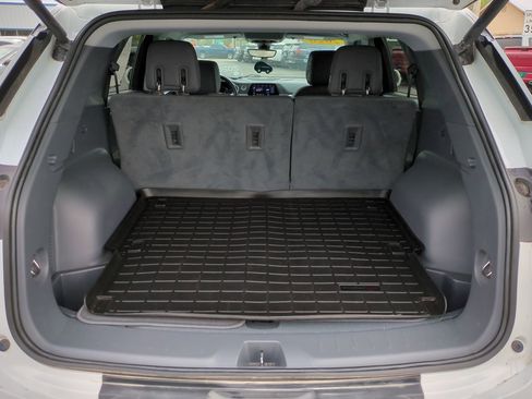 Certified 2020 Chevrolet Blazer LT w/ Sound & Technology Package image 13