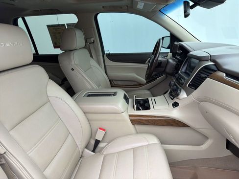 Used 2019 GMC Yukon Denali w/ Open Road Package AWD/4WD image 7