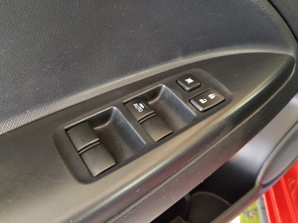 Used 2024 Mitsubishi Mirage ES FWD image 27