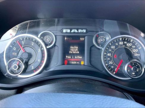 Used 2022 RAM 3500 Tradesman image 22