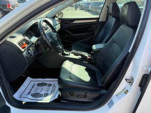 Used 2014 Volkswagen Passat 1.8T Wolfsburg Edition image 12