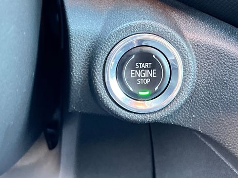 Used 2022 Chevrolet TrailBlazer ACTIV w/ Technology Package image 22