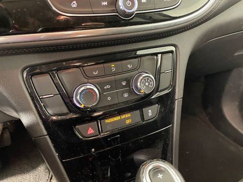 Certified 2018 Buick Encore Preferred FWD image 7