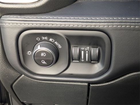 New 2026 RAM 3500 Limited image 13