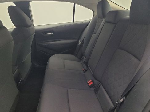 Used 2020 Toyota Corolla LE image 18