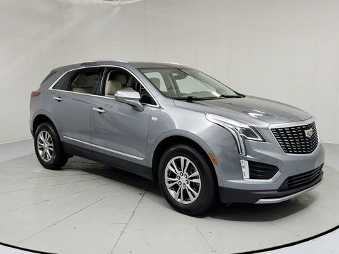 Used 2021 Cadillac XT5 Premium Luxury w/ LPO, Floor Liner Package FWD image 7