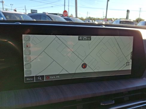 Used 2024 Kia Telluride EX w/ EX Captain's Chair Package image 18