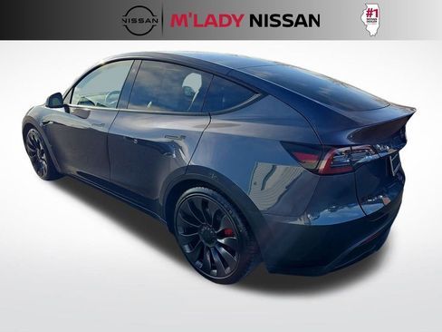 Used 2023 Tesla Model Y Performance image 7