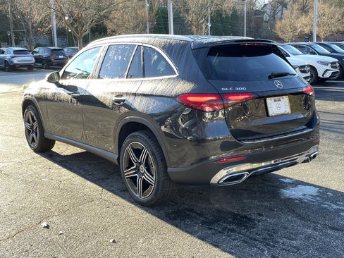 New 2026 Mercedes-Benz GLC 300 4MATIC image 13