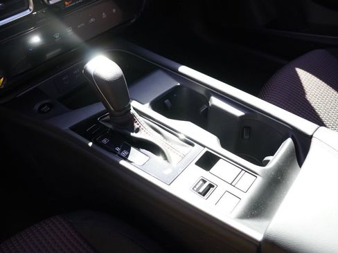 New 2026 Nissan Sentra SR FWD image 13