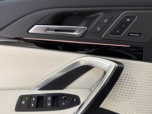 New 2026 BMW X1 xDrive28i w/ Technology Package image 14