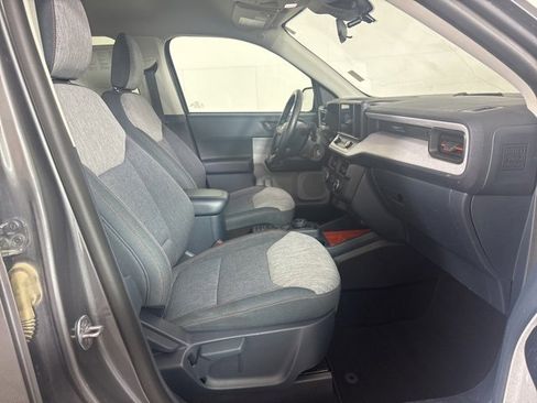 Certified 2022 Ford Maverick XLT w/ Equipment Group 300A Standard image 4