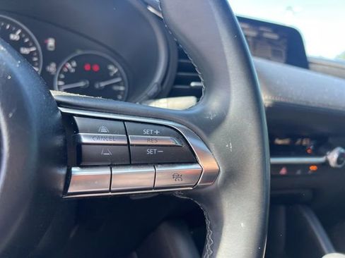 Used 2023 MAZDA MAZDA3 s AWD/4WD image 19