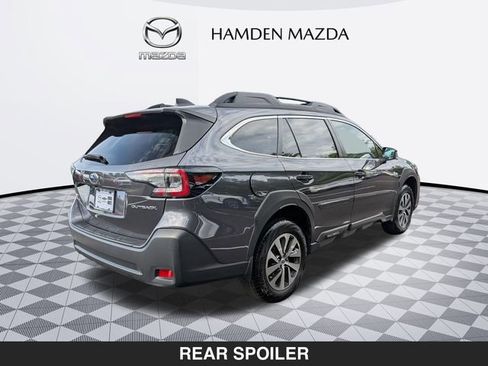 Used 2023 Subaru Outback Premium image 3