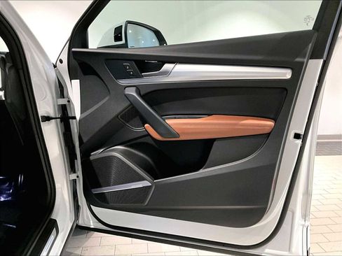 Used 2024 Audi Q5 2.0T Premium Plus w/ Premium Plus Package image 27