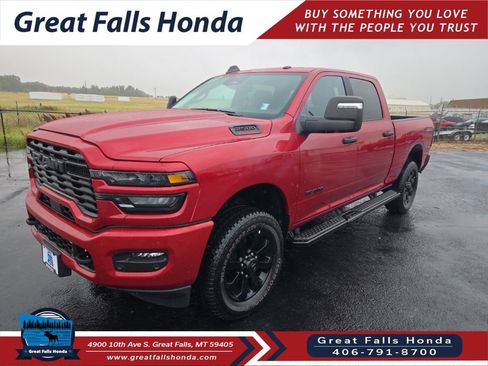 Used 2026 RAM 2500 Big Horn AWD/4WD image 3