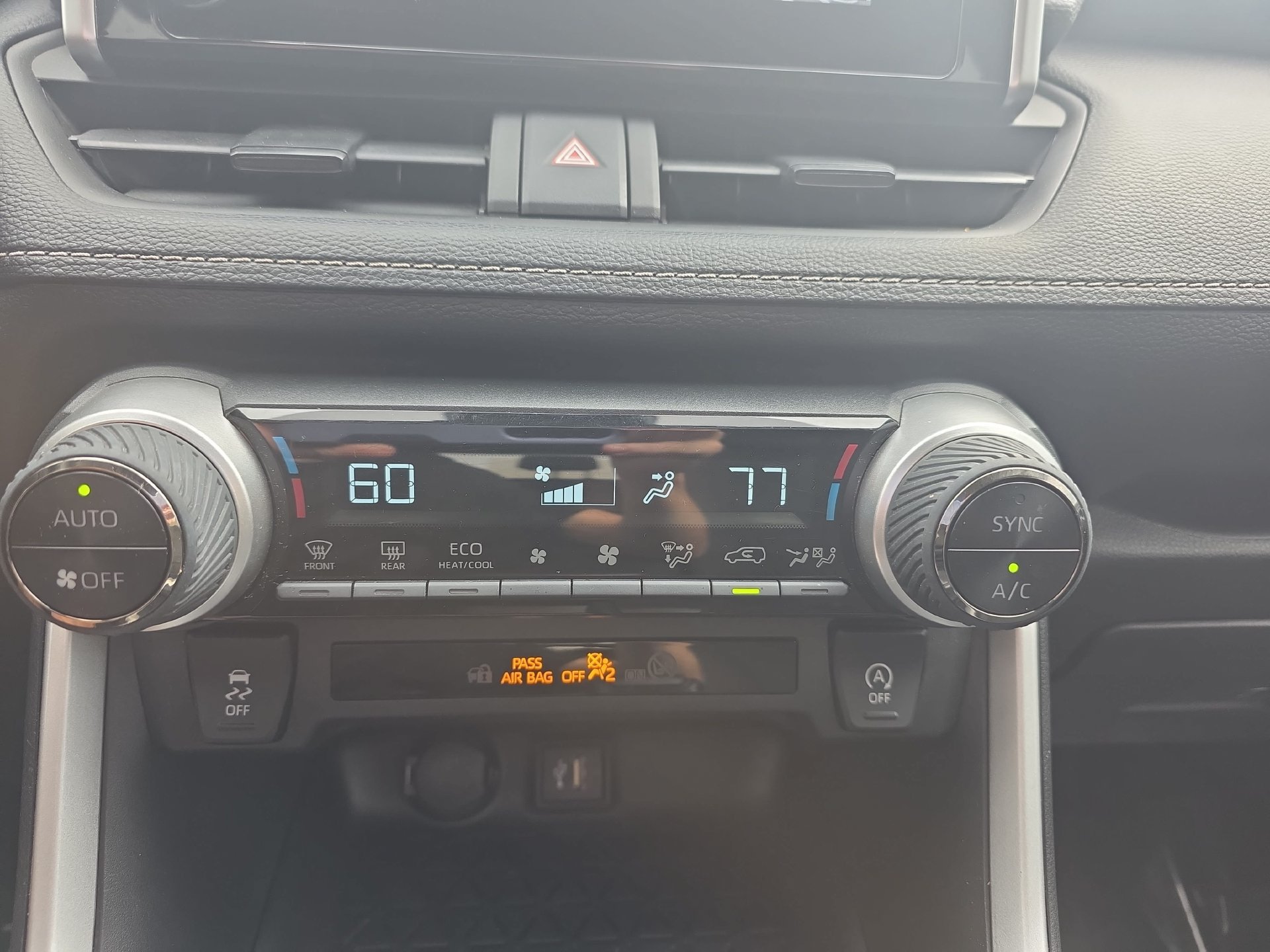 Used 2023 Toyota RAV4 XLE w/ Convenience Package FWD image 24