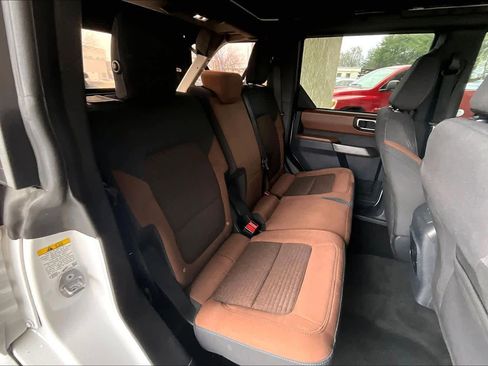Used 2022 Ford Bronco Outer Banks image 19