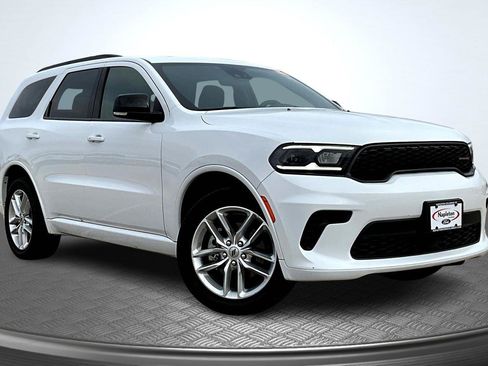 Used 2024 Dodge Durango GT image 12