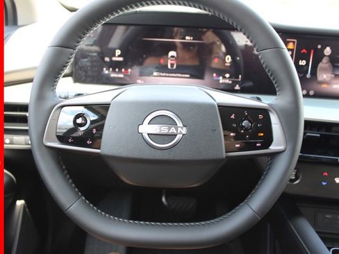 New 2025 Nissan Murano SL image 21