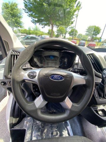 Used 2018 Ford Transit 250 148 Low Roof RWD image 17