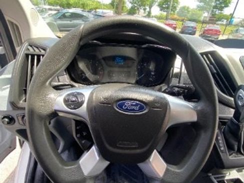 Used 2018 Ford Transit 250 148 Low Roof RWD image 17