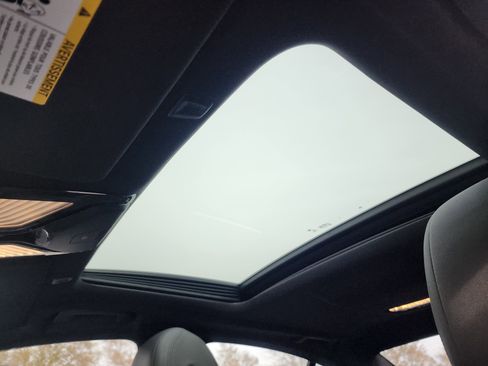 Used 2020 BMW 530i image 25