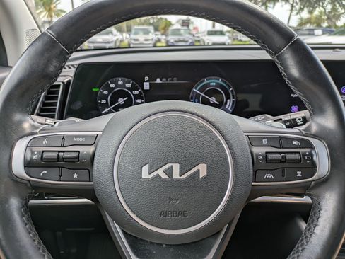 Certified 2023 Kia Sportage SX Prestige AWD/4WD image 24