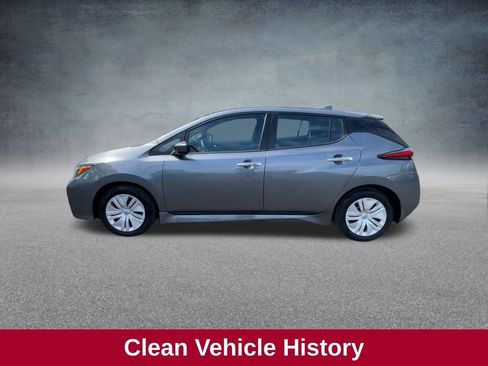 Used 2025 Nissan Leaf S image 6