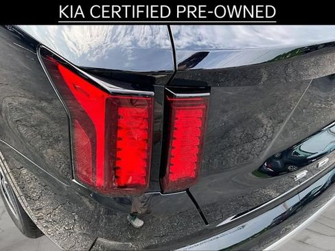 Certified 2021 Kia Sorento S FWD image 29