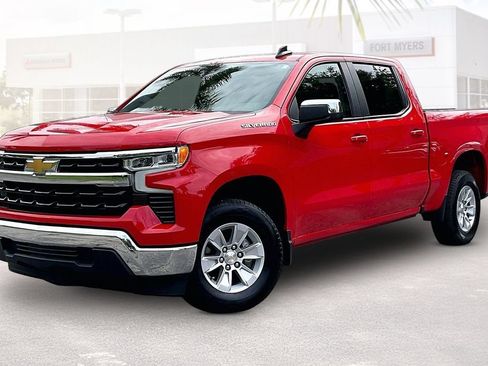 Used 2025 Chevrolet Silverado 1500 LT RWD image 29