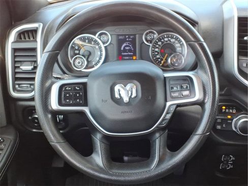 Used 2021 RAM 2500 Big Horn image 27