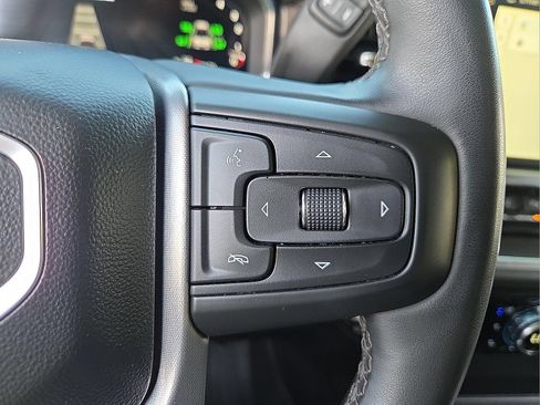 Used 2024 GMC Sierra 2500 SLT w/ SLT Premium Package AWD/4WD image 21