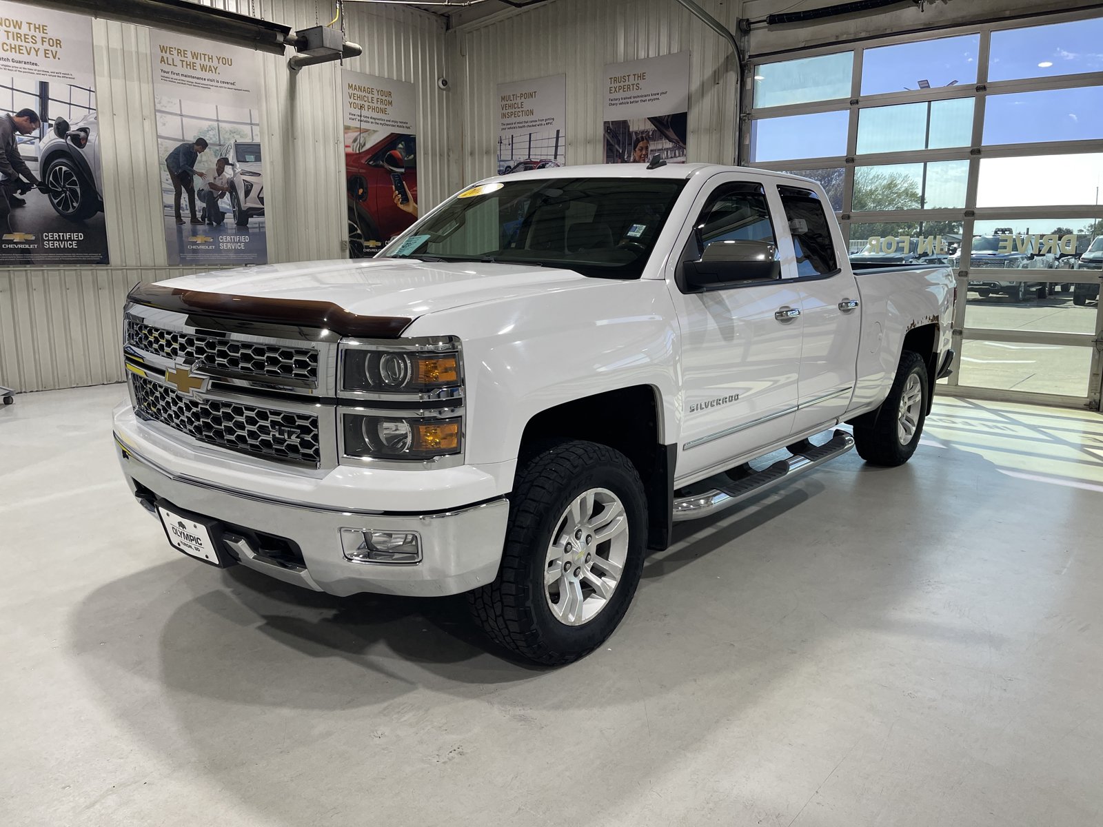 Used 2014 Chevrolet Silverado 1500 LTZ AWD/4WD image 4