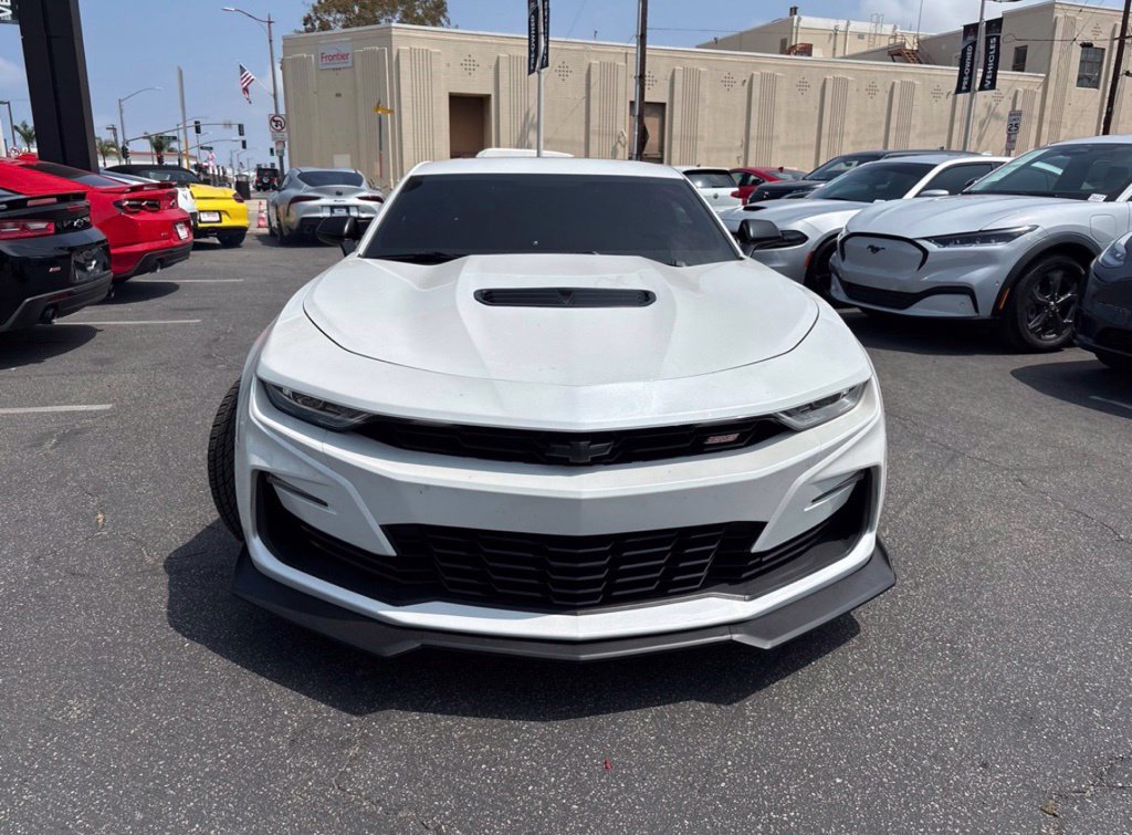 Used 2023 Chevrolet Camaro SS RWD image 2