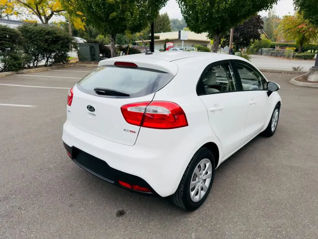 Used 2012 Kia Rio EX FWD image 5